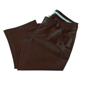 Under Armour Bermuda Golf Shorts Brown Sz 12 Women’s Summer Cropped Athletic